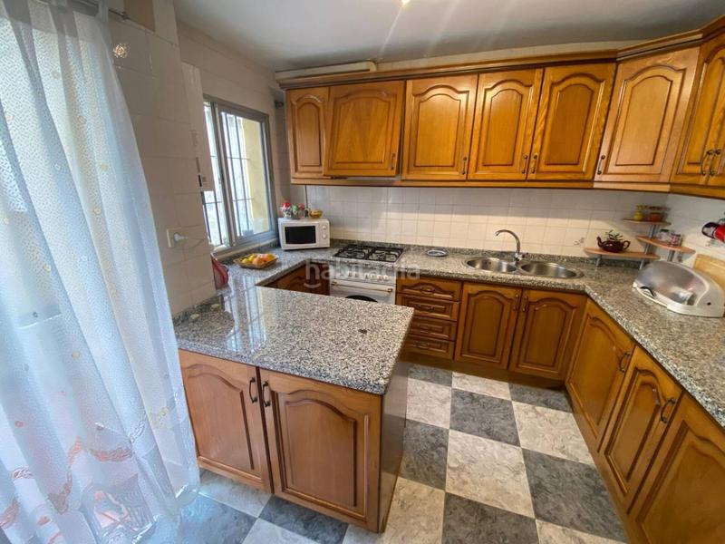 Foto 8687e7af-cf0e-40af-a73e-b196d3355c9b. Maison jumelée dans Nueva Atalaya Estepona