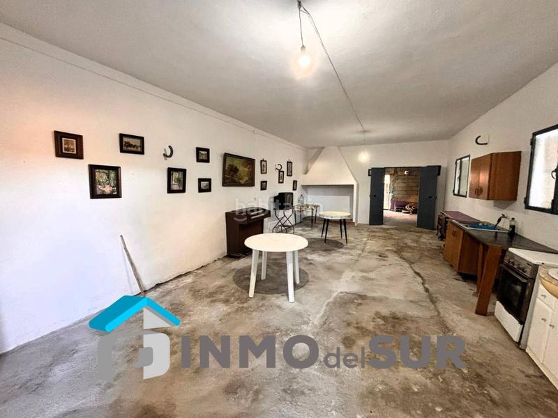 Foto df0d2d07-021e-4113-bb86-1db7eb420cfc. Masia a Cabra