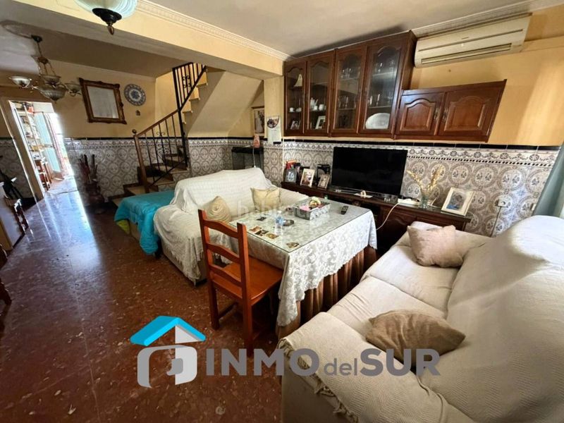 Foto d3065ebd-5d5e-4a21-9086-1b2f44586875. Casa a Cabra