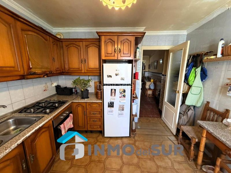 Foto ec39479e-d09e-4772-b52a-07950c6b945e. Casa a Cabra