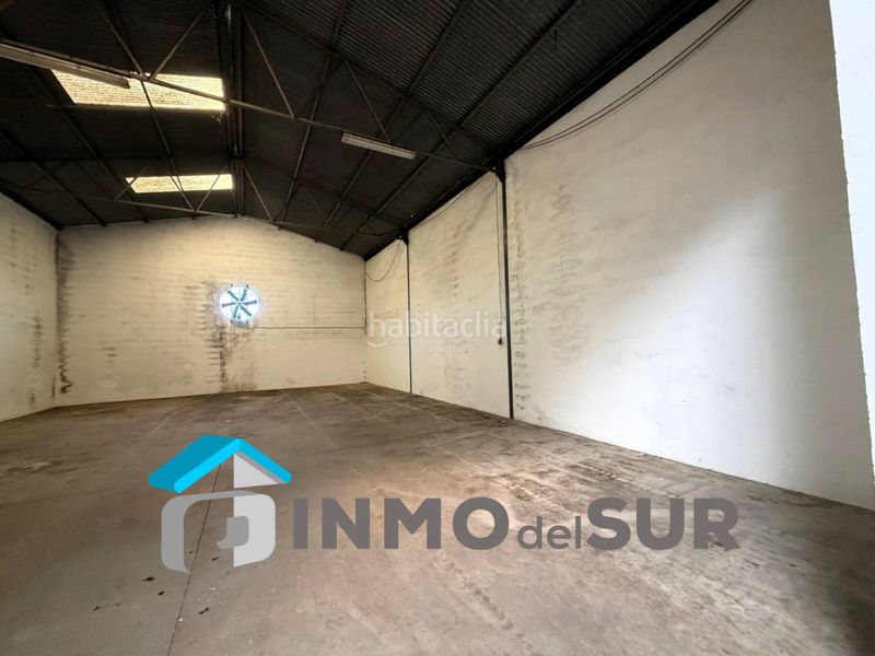 Foto 138ff941-e13c-4e0a-af15-ec6f37a50bbf. Nau industrial a Cabra