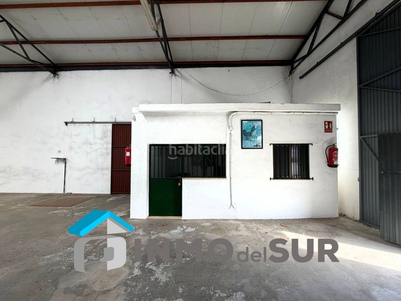 Foto 65c4cb39-db46-40cf-971d-05638fd0e15f. Nau industrial a Cabra