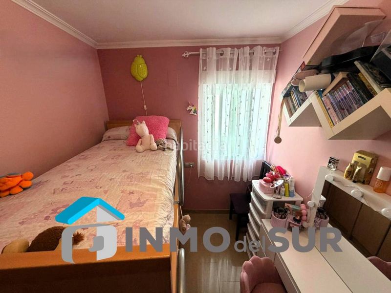 Foto be8dc9a6-1bdc-4251-a8dd-e482dffd2622. Pis a Cabra