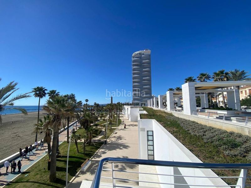 Foto b3261cea-37e8-4d98-86b8-1e9227399184. Pis a avenida carmen 5 a puerto de Estepona Estepona