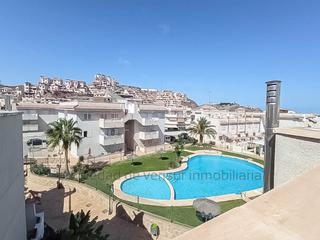 Maison jumelée à Los Collados-Los Geraneos. A estrenar vivienda adosada con jardín y solárium  espacio, dise