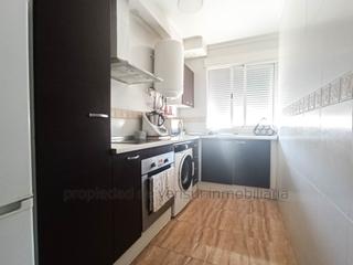 Piso en Casco Antiguo. Magnífico piso de 3 dormitorios con terraza en águilas