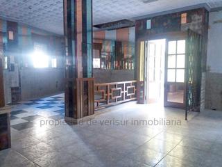 Rent Business premise  Calle la rambla. Local comercial a la venta en garrucha