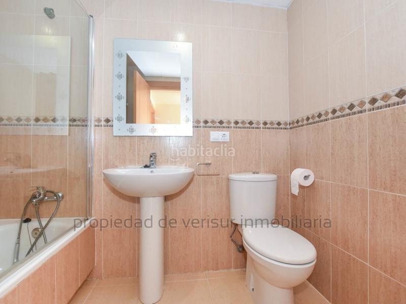 Foto 0406a7cb-2455-49a0-bfb6-83d4b1c7959d. Lloguer apartament a calle islas canarias a Cala Marqués Vera