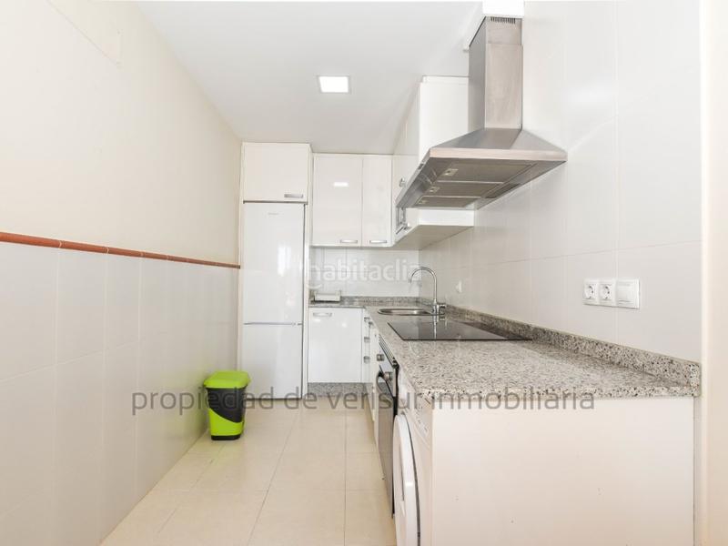 Foto e8fad28c-6179-44e0-997f-c7a49531b264. Rent apartment in calle islas canarias in Cala Marqués Vera