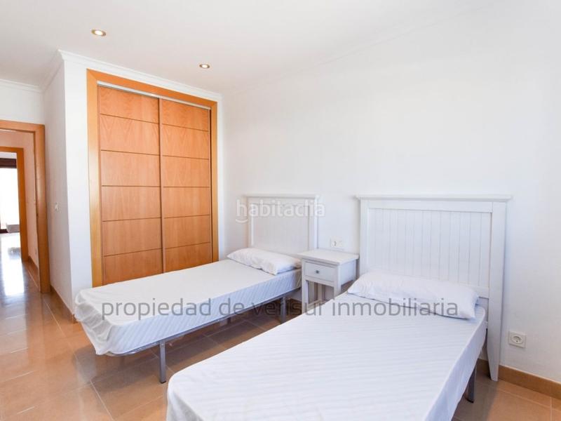 Foto f8babfcf-a98b-45b3-b037-e508237f42ae. Rent apartment in avda. alcazaba 115 in Las Salinas Vera