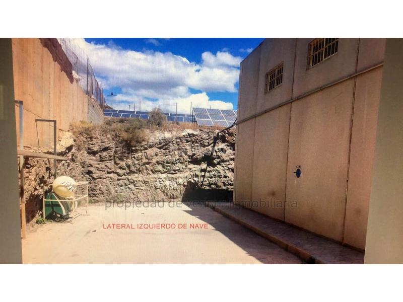 Foto bd4a1fa9-0b4e-47ff-a159-89035c836996. Capannone industriale in Águilas