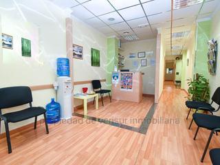 Local Comercial a Casco Antiguo. Bajo comercial en águilas a 5 min de la playa.