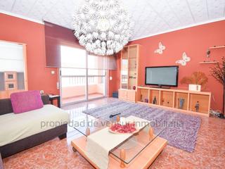 Flat in Casco Antiguo. Piso de 3 dormitorios proximo a la residencia san francisco