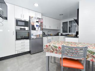 Haus in Caudete. Una joya en caudete tradición, amplitud y estilo de vida mediter