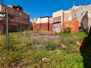 Residential Plot in Casco Antiguo. Parcela urbana de 150 m en el corazón de águilas  ideal para con