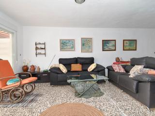 Lloguer Dúplex a El Hornillo. Vivienda de 3 dormitorios en alquiler temporal en segunda linea