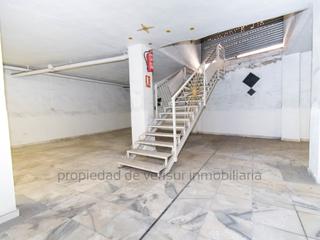 Geschäftsraum in Casco Antiguo. Local comercial de 800 m2 en plena avenida juan carlos i