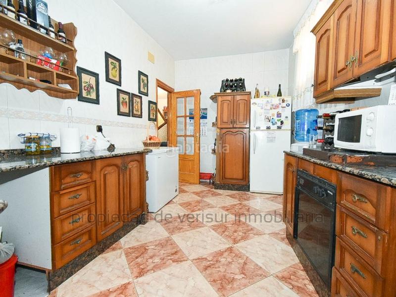 Foto 6092826b-ad72-41e8-9047-a7d681d4c00c. Casa amb aparcament a Casco Antiguo Águilas