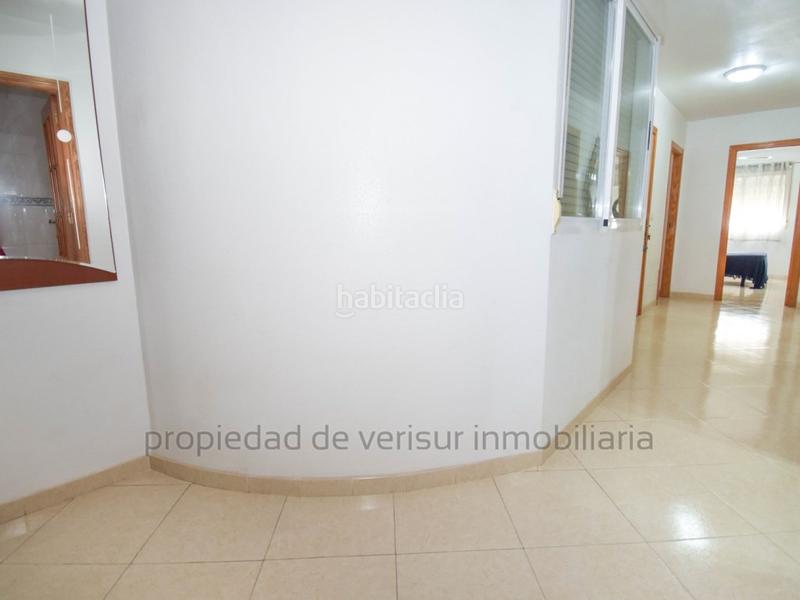 Foto 1d60fc7b-e5ae-4e54-9c80-fb87411b43e0. Piso oportunidad única piso con una ubicación privilegiada y a un paso de la playa de la colonia!! en Águilas