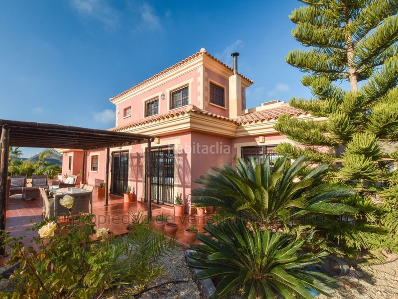 Foto 9d176cd4-d894-40a7-a395-8600090c2b31. Casa amb calefacció piscina a Águilas
