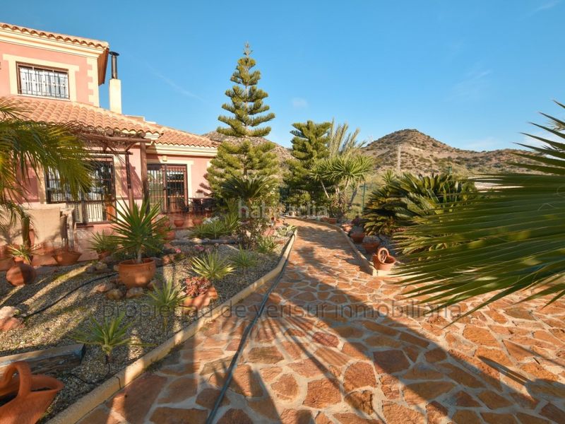 Foto e4fd4b01-5857-4bfd-a6e9-8bb27d6fe94f. Casa amb calefacció piscina a Águilas
