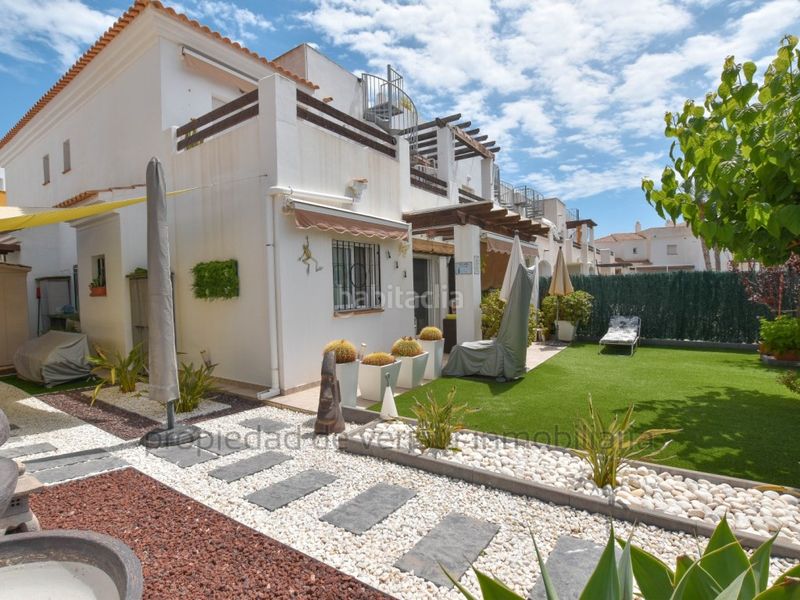Foto 0efe0ed9-f118-422b-a2c7-a4ecf555fb77. Apartament amb piscina a Las Salinas Vera