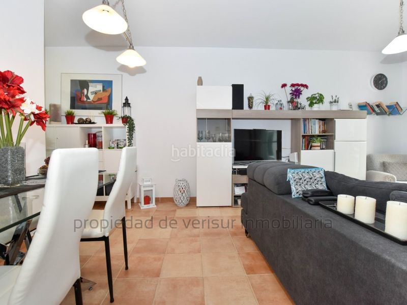Foto a635496c-12aa-473d-9976-288185f84715. Apartament amb piscina a Las Salinas Vera