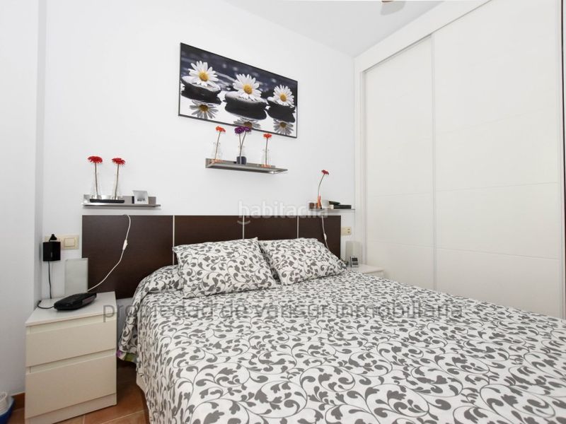 Foto bb4676dd-d81d-4347-a06a-34b1af613bcb. Apartament amb piscina a Las Salinas Vera
