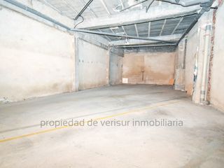 Local Comercial a Casco Antiguo. Bajo comercial en venta