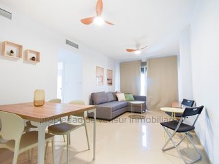 Rent Apartment in El Rubial. Apartamento de 2 dormitorios en alquiler temporal cerca del mar.
