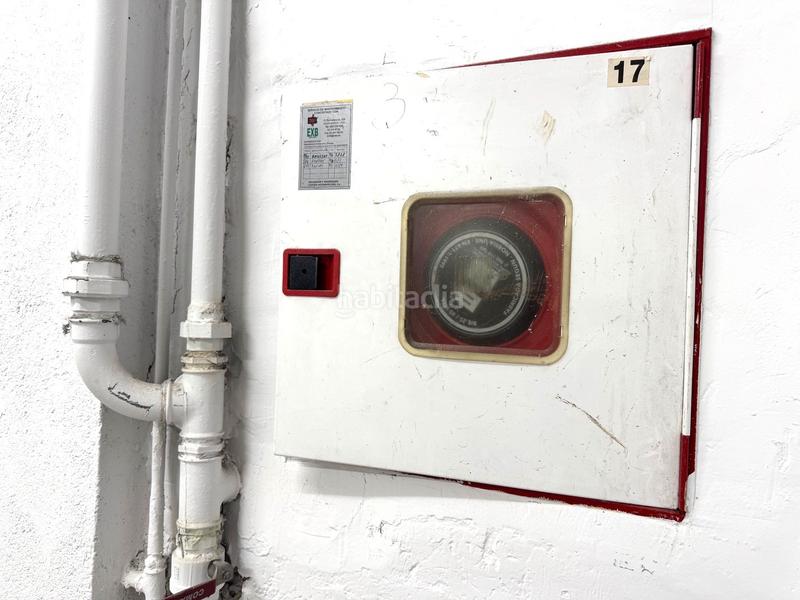 Foto 1ce6d07e-55b2-4a72-a962-280833d3b7c0. Rent business premise in carrer de lluís el piadós 11 in Barcelona