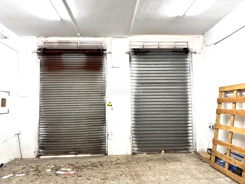 Foto f5b88f46-7a84-4b03-85c0-b6ce61648fa9. Rent business premise in carrer de lluís el piadós 11 in Barcelona