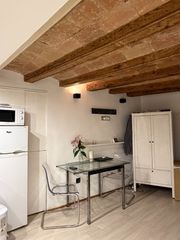 Piso  Carrer de la mare de d�u del pilar. Mare de d�u del pilar entlo