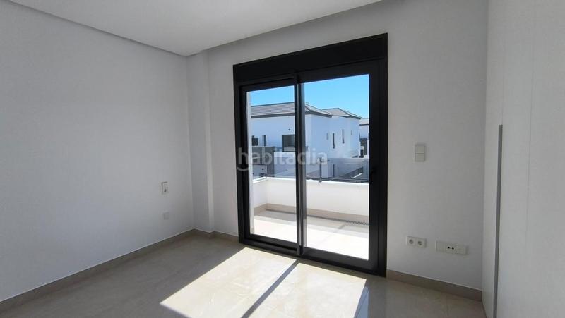 Foto 0ca844c5-846c-437f-87fd-99b7eca0424f. Casa bungalow en gran alacant. en Monte y Mar Santa Pola