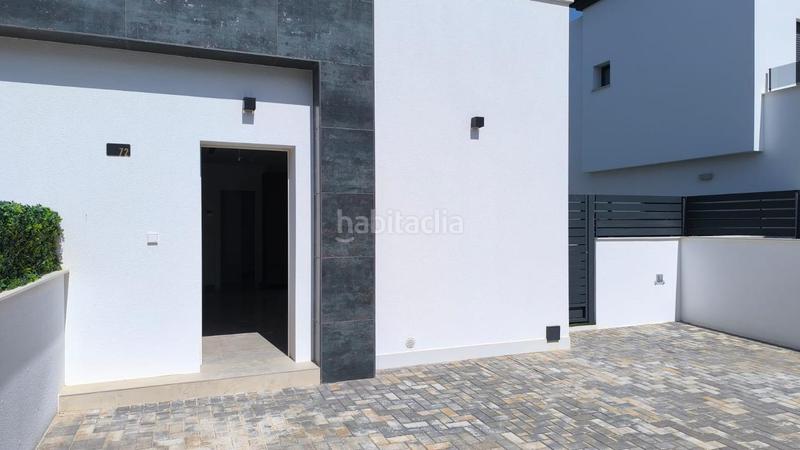 Foto 6dff34e2-2ee3-40b0-b70a-8484d02088e0. Casa bungalow en gran alacant. en Monte y Mar Santa Pola