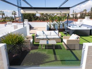 Casa en San Fulgencio. Chalet con piscina en san fulgencio alicante.