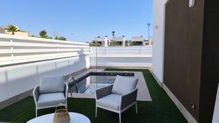 Casa en La Marina. Chalet en el pinet  la marina.