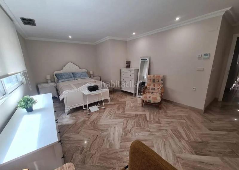 Foto 0562e3cf-daf6-4f47-9ec0-25fc77434660. Zweistöckige wohnung in Centro Elche / Elx