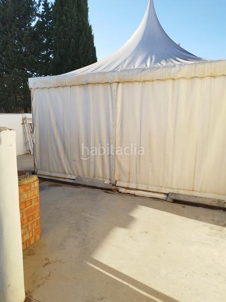 Foto ec2f6000-3677-4aa2-9767-75295eba9a72. Locale commerciale con riscaldamento in Requena