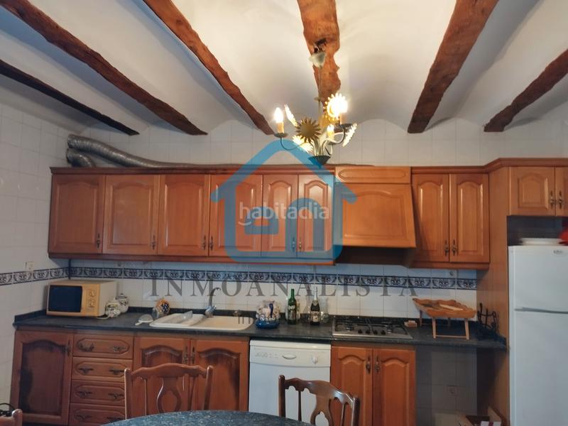 Foto 3acbee48-d595-4483-ba7d-37f4295f1d79. Masia a calle poblete 34 a Requena