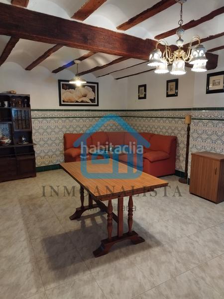 Foto 880ebc87-beac-4809-85ad-0c4b5813e9a1. Masia a calle poblete 34 a Requena
