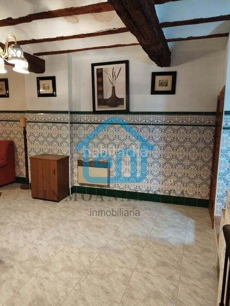 Foto a75fa25a-b582-4daf-8a2b-eb957a3abfd6. Masia a calle poblete 34 a Requena