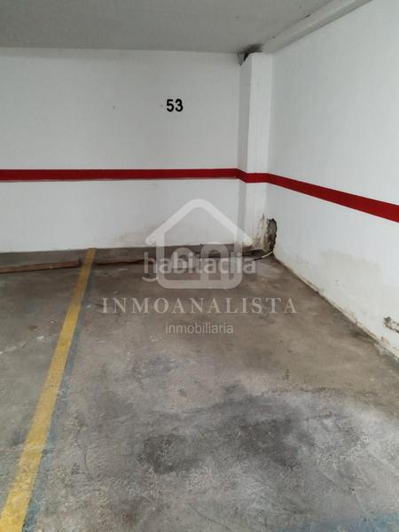 Foto e8013d24-26b0-4aec-af08-255a3a3f89ba. Aparcament cotxe a Requena