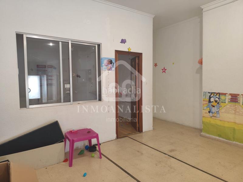 Foto 13effe1d-19f9-47cc-be60-95976439dc7a. Lloguer local comercial a Requena