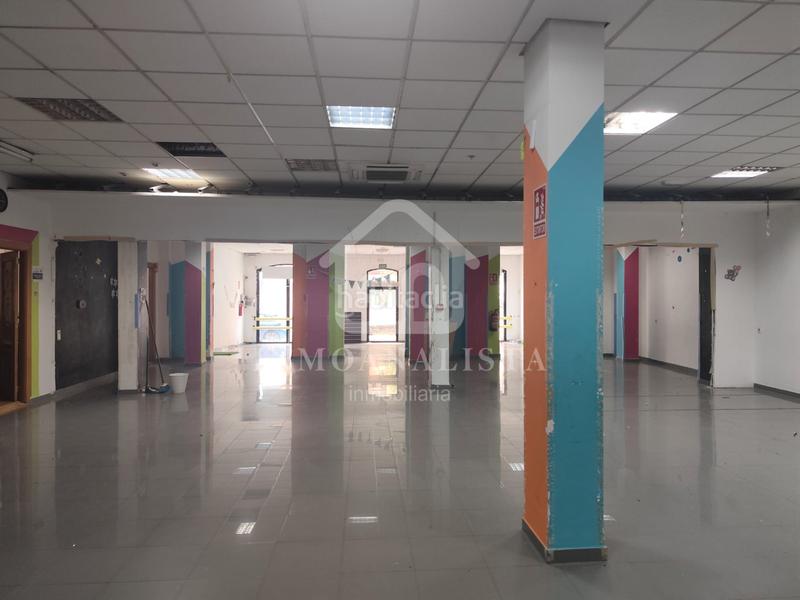 Foto 47908646-c500-420d-8f65-13b844511711. Lloguer local comercial a Requena