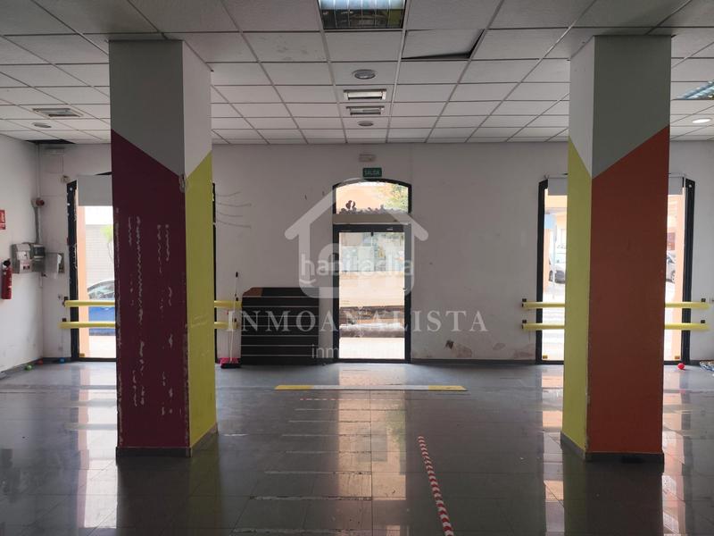 Foto 7de3dd11-2c7d-437f-b3a2-8c1750377d4e. Lloguer local comercial a Requena
