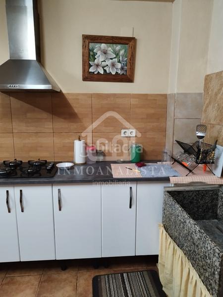 Foto 25dba7d7-46d4-4053-9861-40e3c2e2875b. Casa  en calle caracuesta, campo arcís en Requena