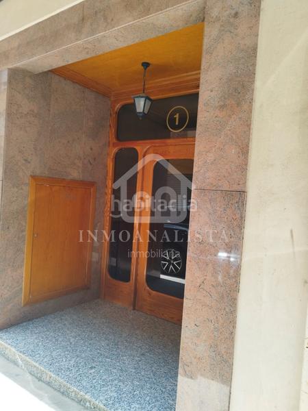 Foto fc90341f-ad99-4683-bf31-c673547ccc70. Lloguer local comercial a Requena
