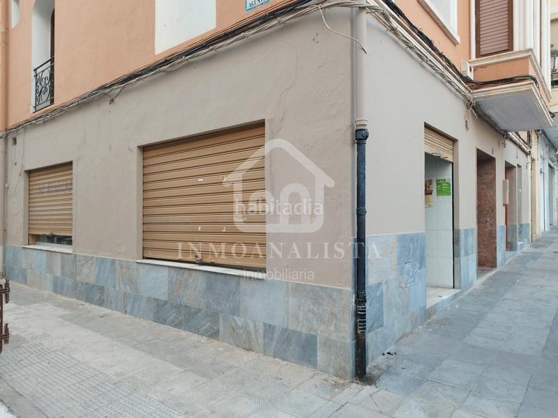 Foto 3b74c476-1f78-43b7-a7e5-9133f2f10813. Lloguer local comercial a Requena
