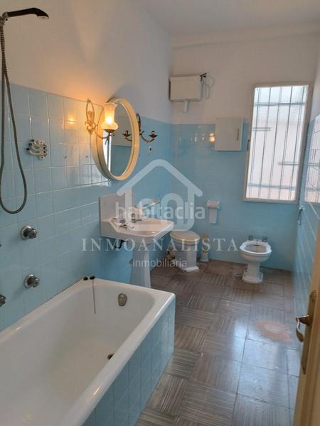 Foto 082dfc56-905a-403e-95b5-91e5f488749e. Piso  en venta en calle colón, en Requena